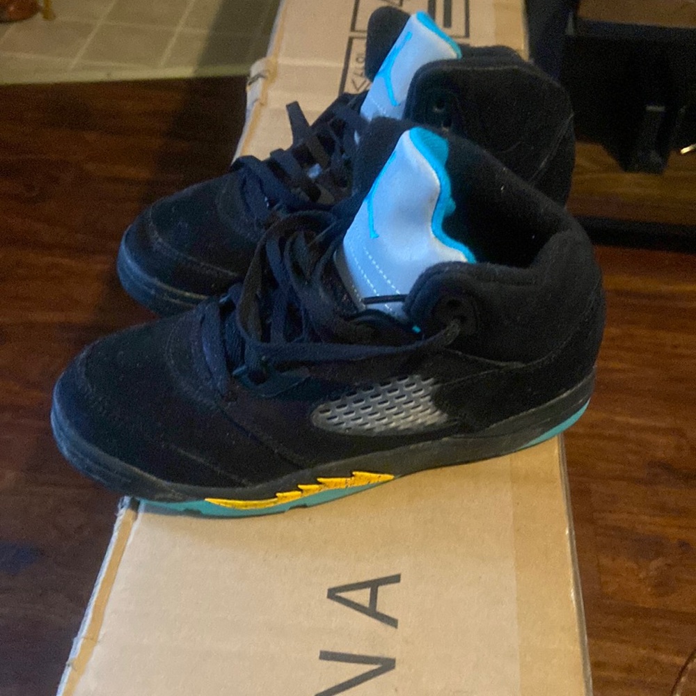 Kids jordan 5 retro
